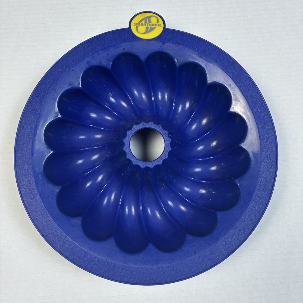 Smartware Silicone Food Grade Non Stick Bundt Jello Salad Mold Blue Bakeware
